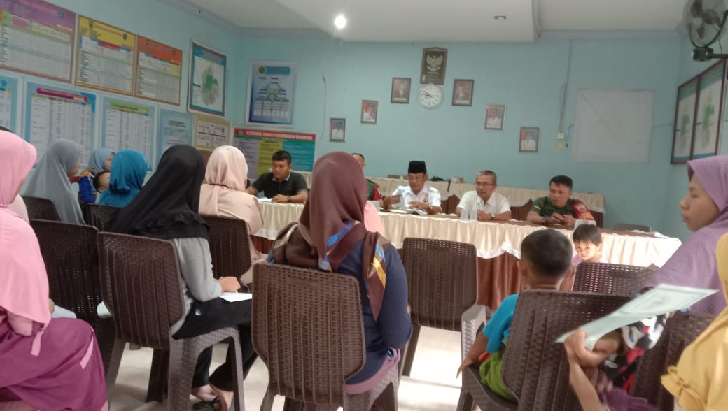 Penyerahan Bantuan BLT DD Tahap Dua di Nagari Toboh Gadang 
